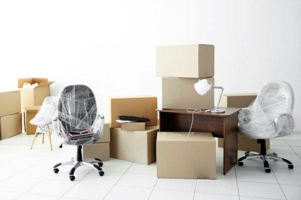 Office furniture and commercial junk removal in Dubai